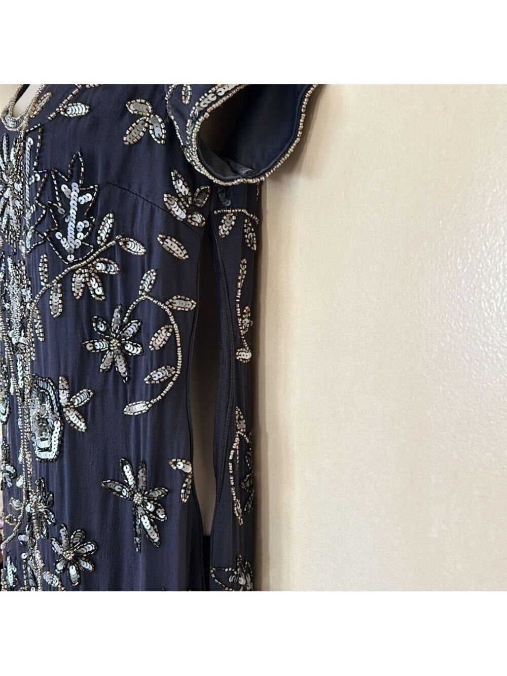Pisarro Nights 100% grey silk sequin dress size 4 - Picture 6 of 14